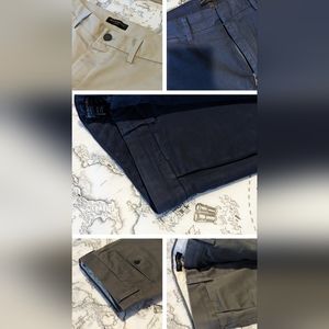 Three Banana Republic Chinos. Size W 31/ L 32. Beige+Navy Blue+Gray.